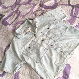 Light Jean Crop Top (Buttoned Up)